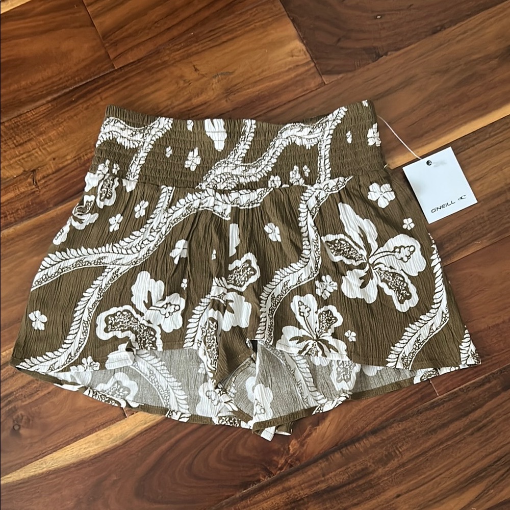 O'Neill Jonie shorts XS NWT